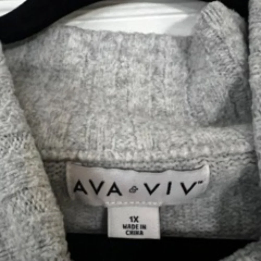 Ava and Viv Mockneck Chunky Sweater - Picture 2 of 4